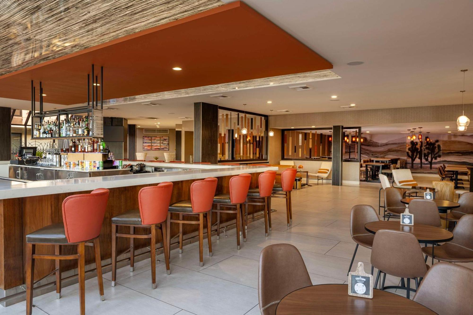 Doubletree By Hilton San Bernardino Hotel Exterior foto