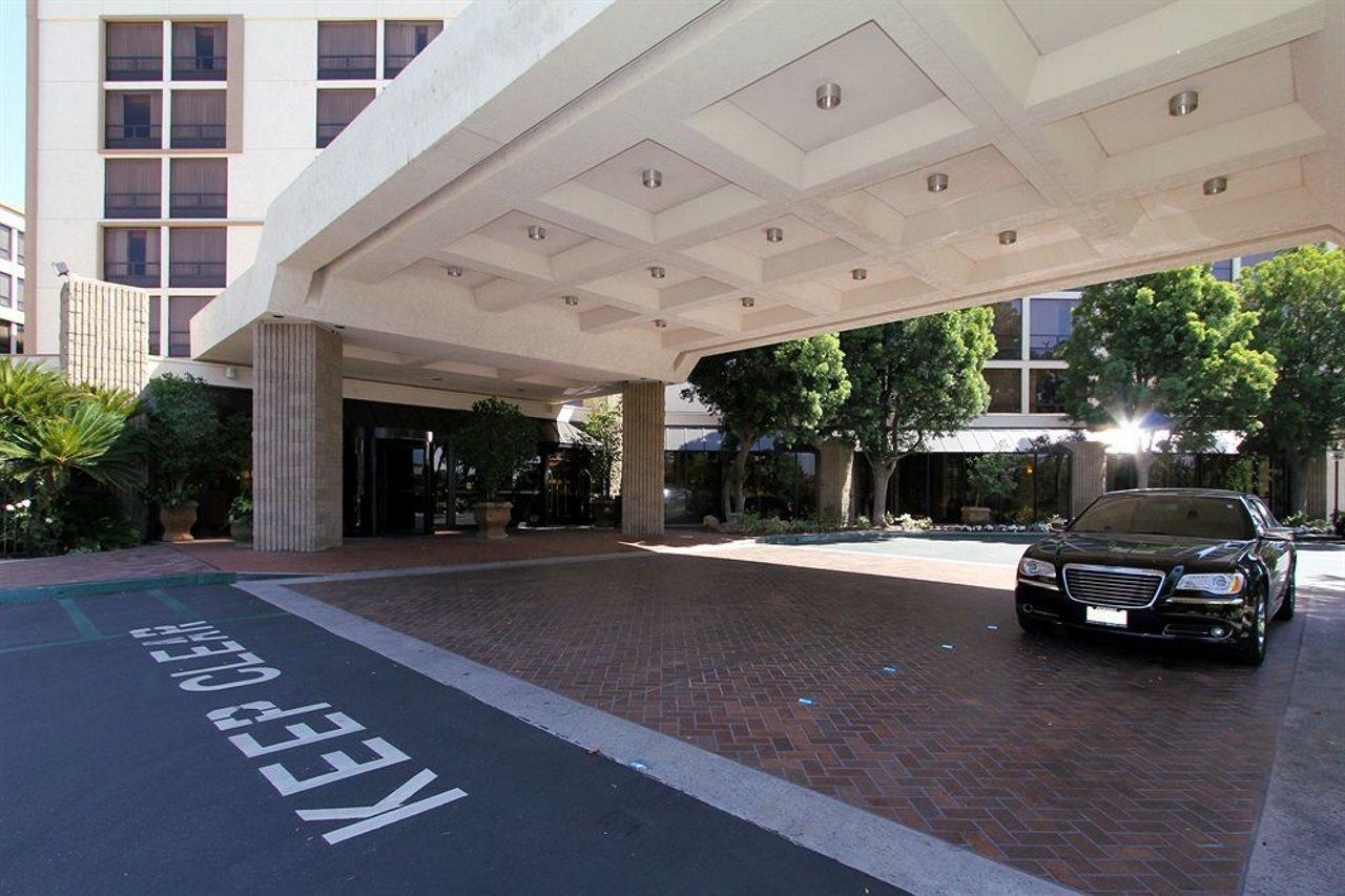 Doubletree By Hilton San Bernardino Hotel Exterior foto